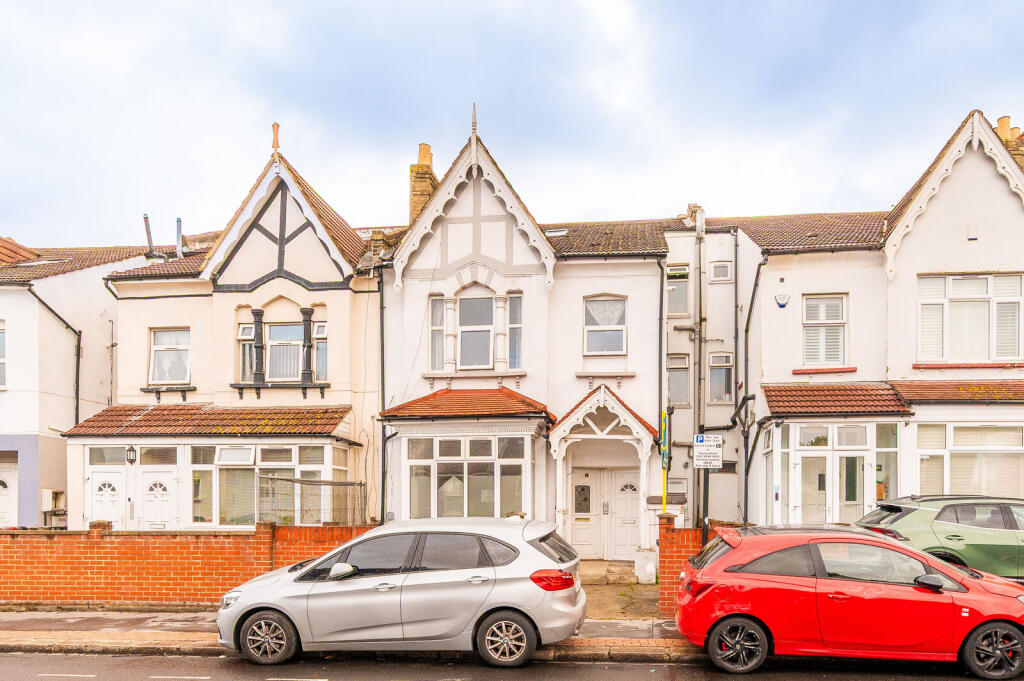 Main image of property: Whitehorse Road, Croydon, CR0