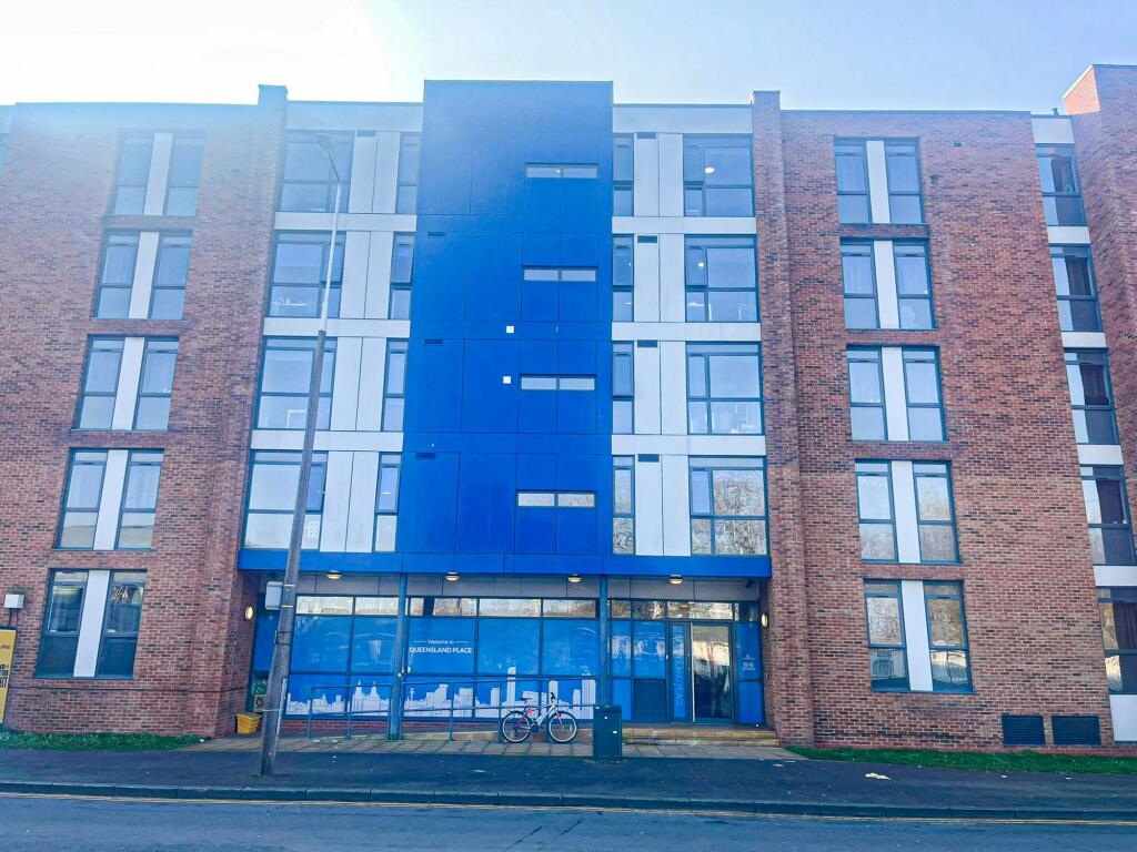 Studio flat on Chatham Place, Liverpool, L7, £35,000