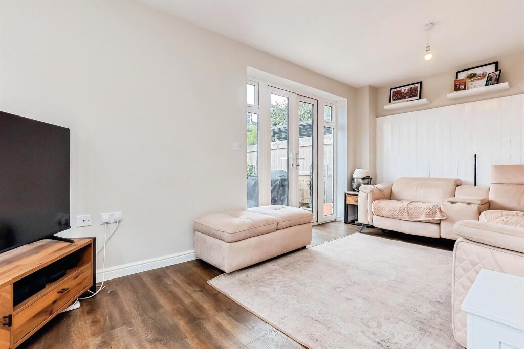 House in Northampton - More