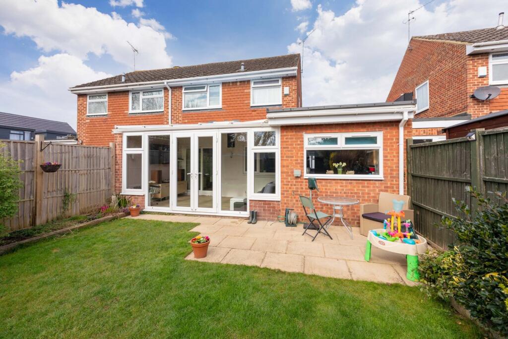 Cadwell Drive, Maidenhead, SL6 photo 2