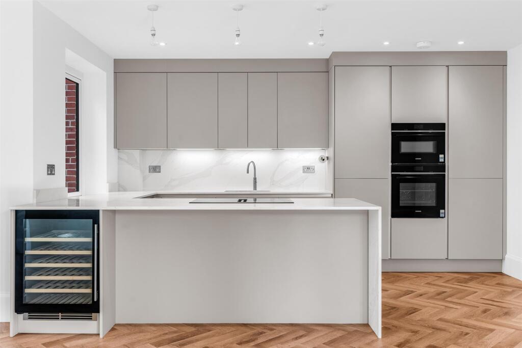 Additional image 7 of New Road, Digswell