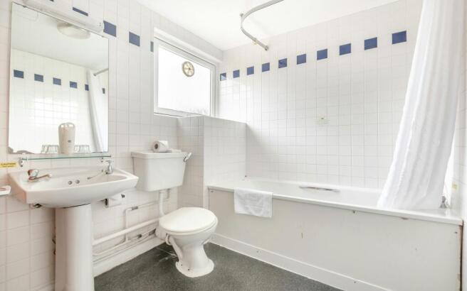 8685236-interior28.jpg