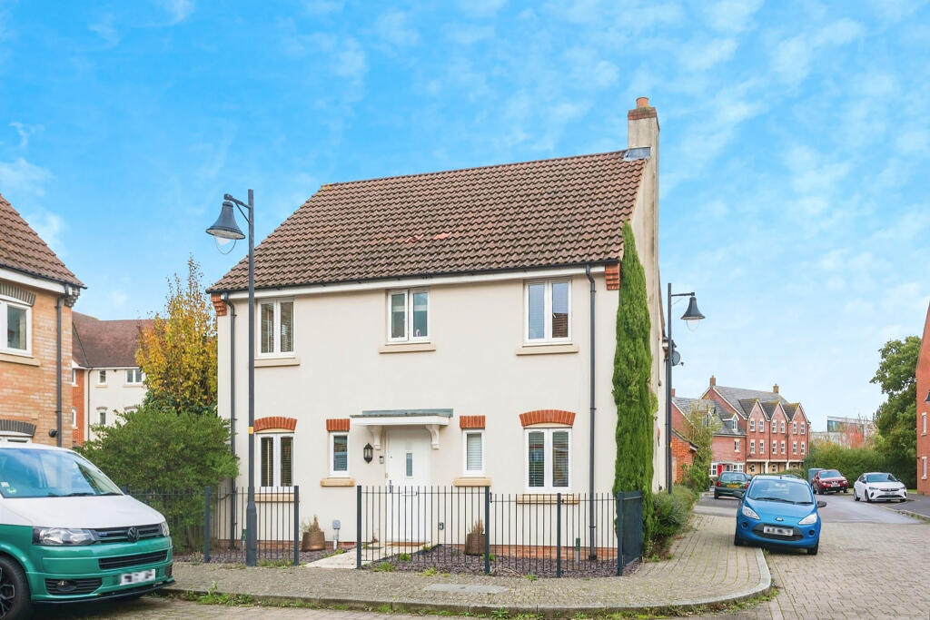 Main image of property: Piernik Close, Swindon