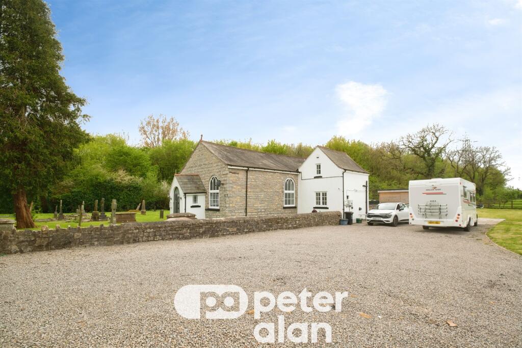 3 bedroom character property for sale in Nash Road, Newport, NP18