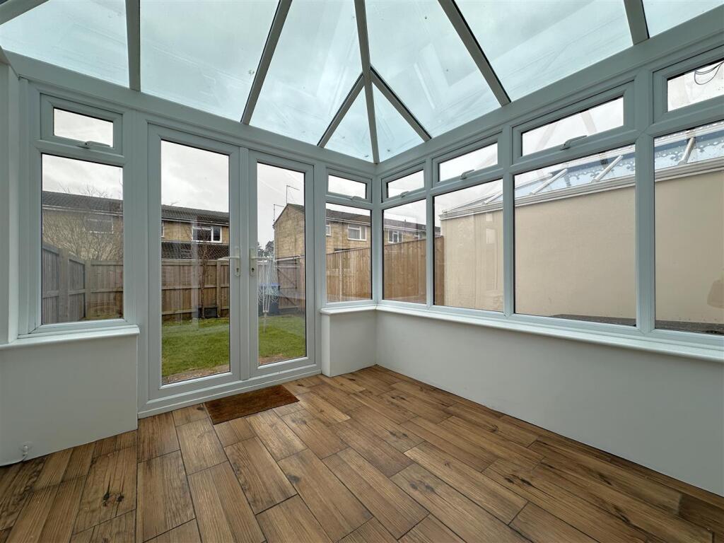 Culverwell Road, Chippenham photo 4