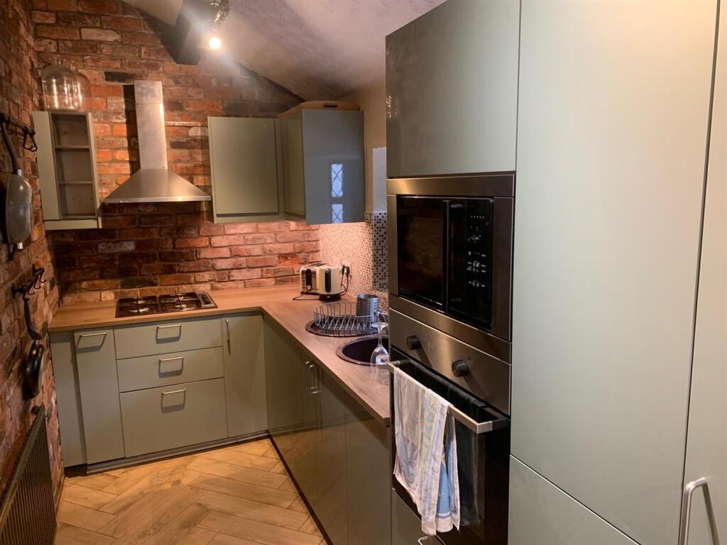 Main image of property: Manor Drive, Chorlton, Manchester, M21 7QG