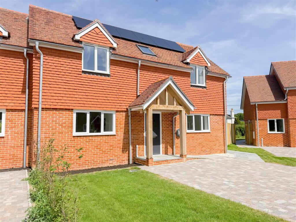 Main image of property: Deanland Road, Golden Cross, Hailsham, BN27 3RJ