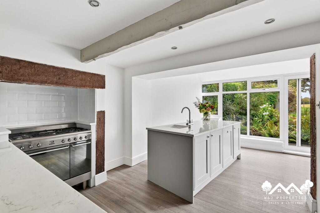 House in Preston - View 4