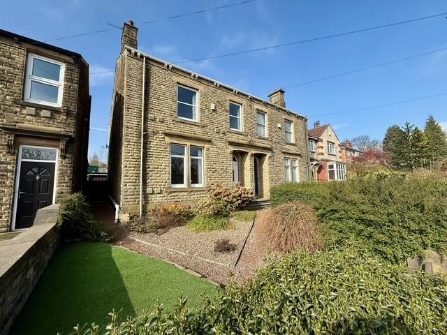 Main image of property: Bradford Road, Cleckheaton