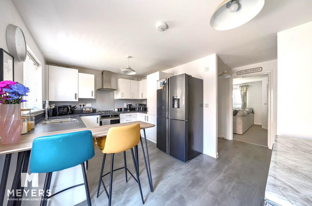 Crackmore Drive, Sherborne, DT9 photo 4