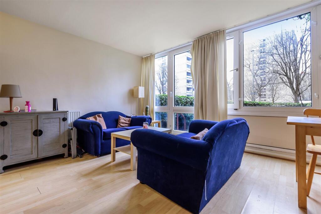 Main image of property: Sherfield Gardens - Direct Access To Rear Communal Garden - * AVAILABLE 30th AUGUST 2025*