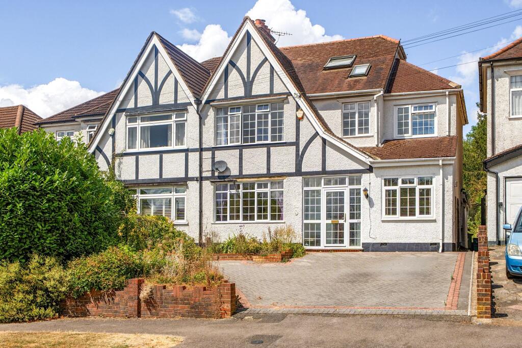 Main image of property: Beechwood Avenue, Coulsdon, CR5