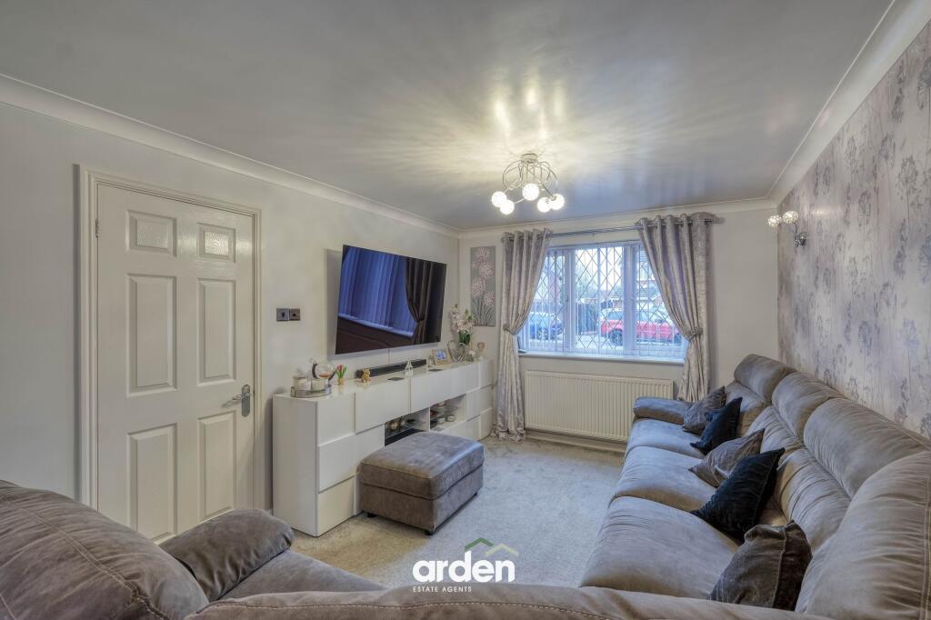 House in Redditch, Winyates Green - View 2