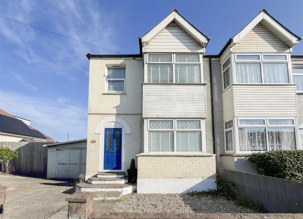 Main image of property: Bexhill Road, St. Leonards-On-Sea, TN38 8AR