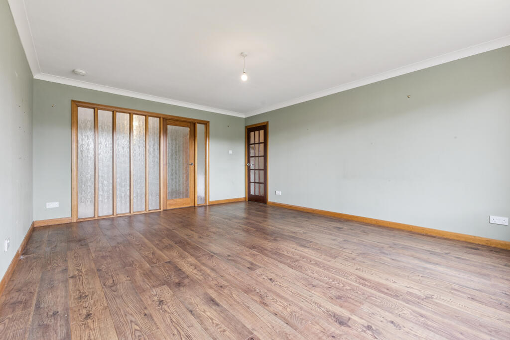 House in Perth - View 4
