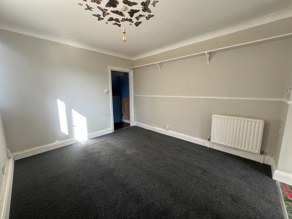 Apartment in Brighton - View 3