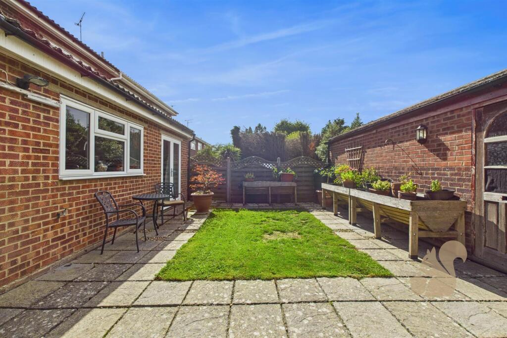 Queen Anne Road, West Mersea, photo 3