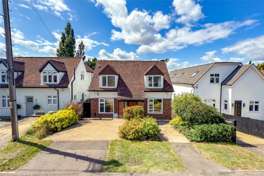 Main image of property: Mount Drive, Park Street, St. Albans, Hertfordshire, AL2