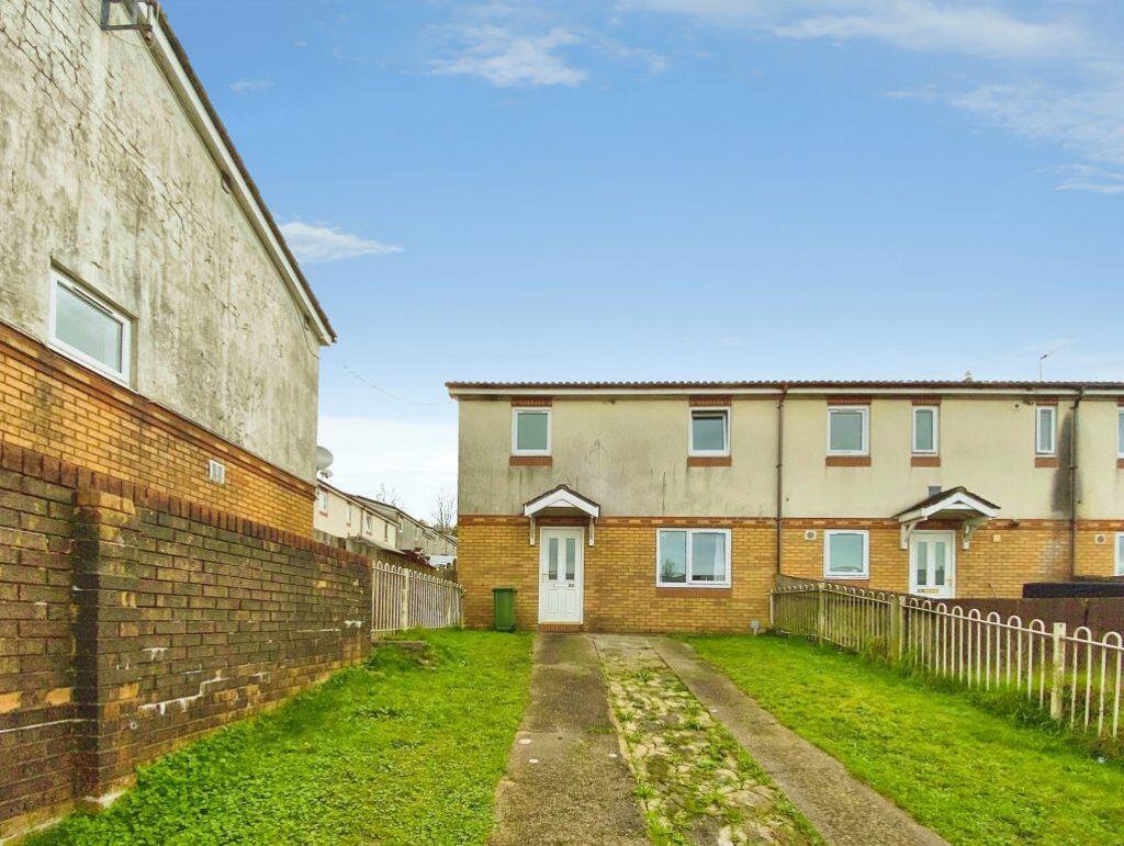 Main image of property: Park View, Llanharan, RCT, CF72 9RZ