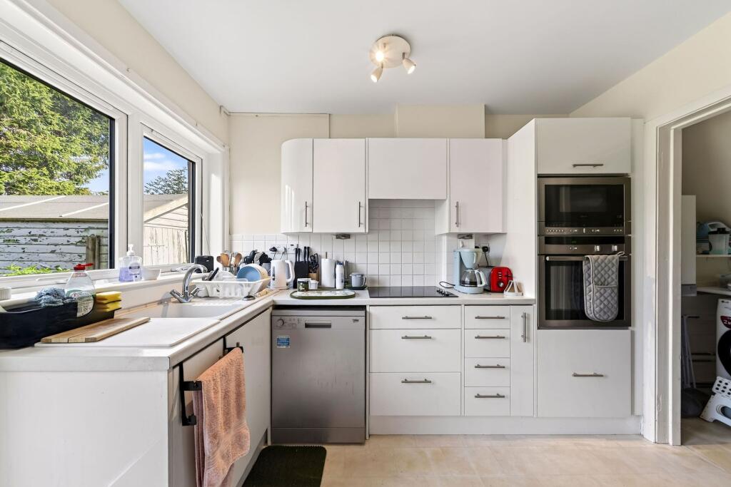 House in Falkirk, Callendar Park, Woodlands - More