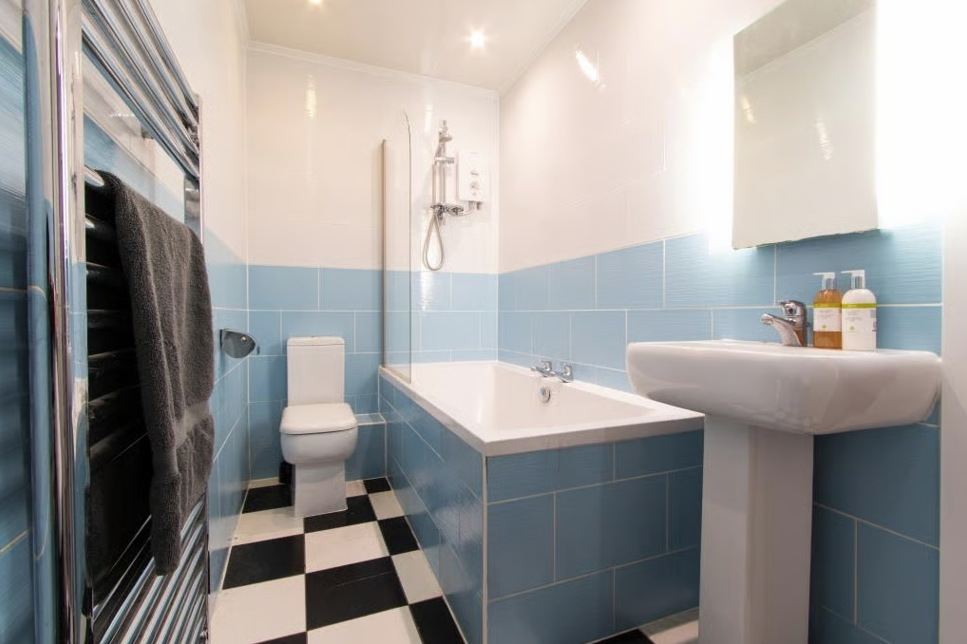 1 bedroom house share for rent