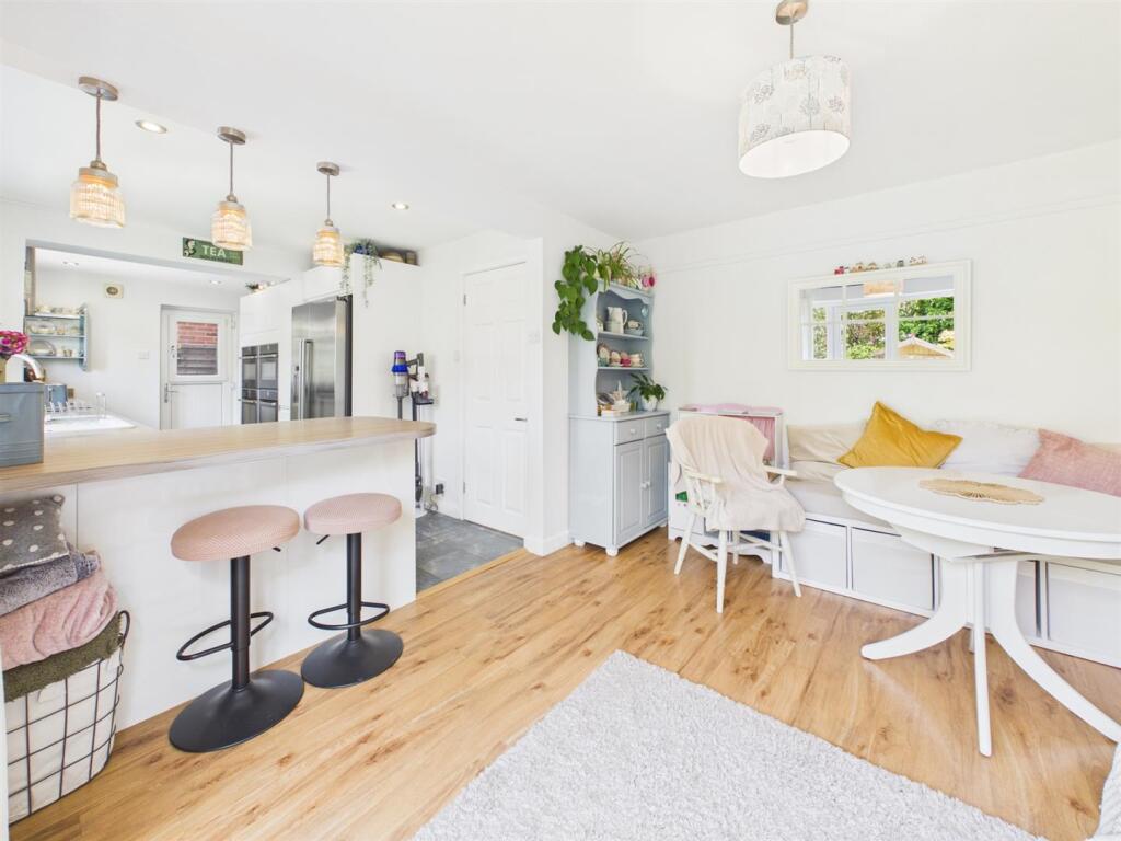 Ventnor Road, Tilehurst, Reading - View 2