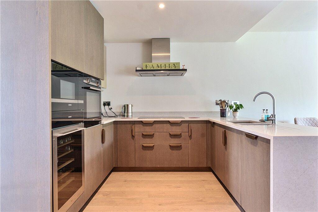 Westerham Road, Keston photo 4