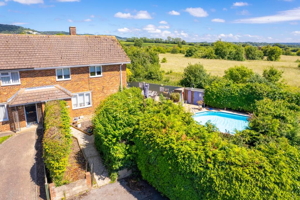 Main image of property: Mackenders Close, Eccles, ME20
