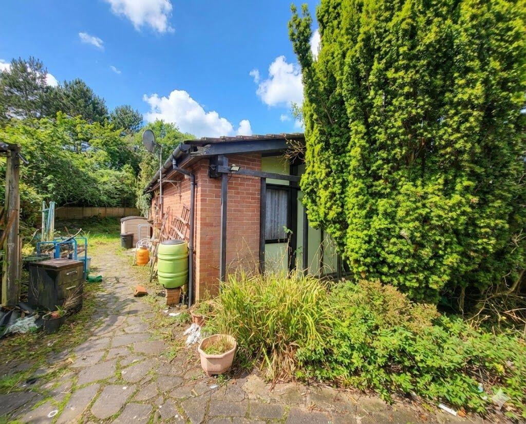 2-bed house on Bessemer Court, Blakelands, Milton Keynes, £240,000