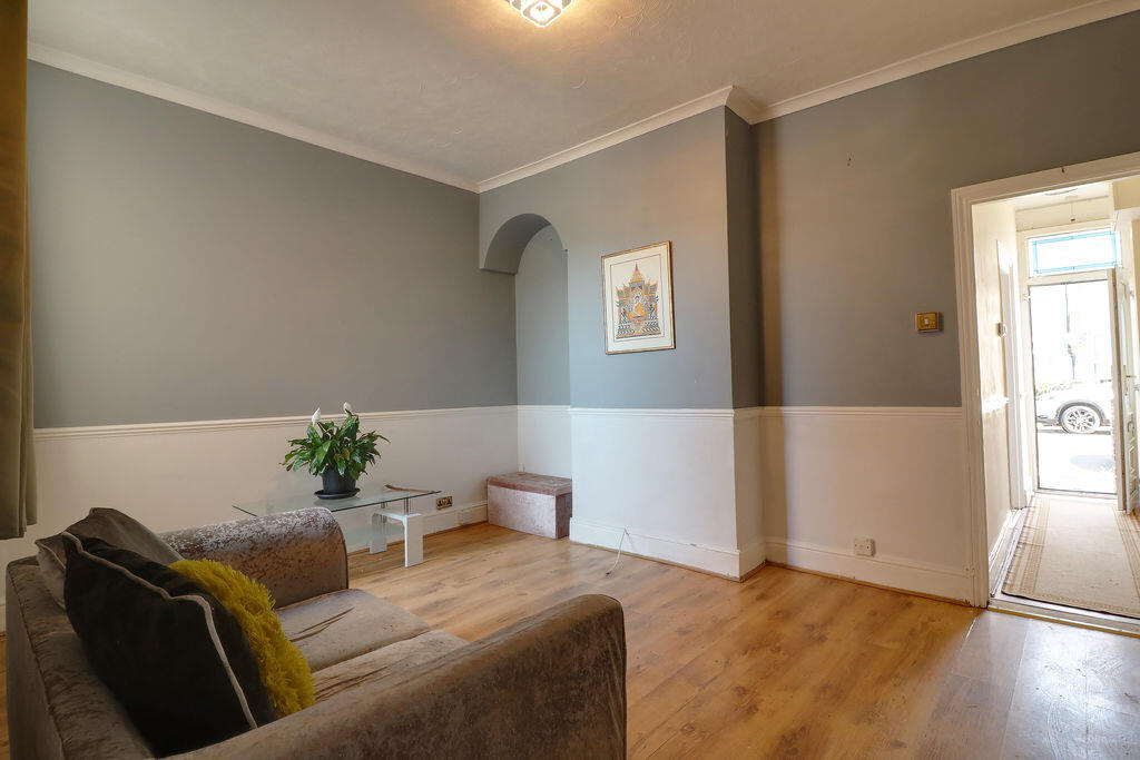 House in Portsmouth - View 5