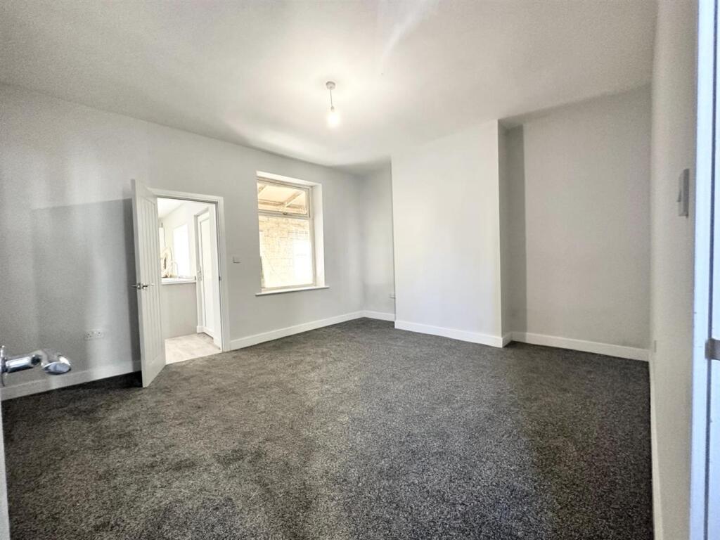 Additional image 9 of Coal Clough Lane, Burnley