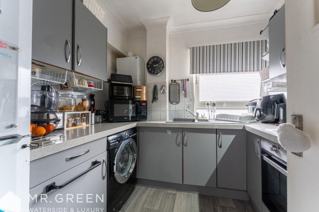 Main image of property: 80 Christchurch Road, Bournemouth, Dorset, BH1 4DA