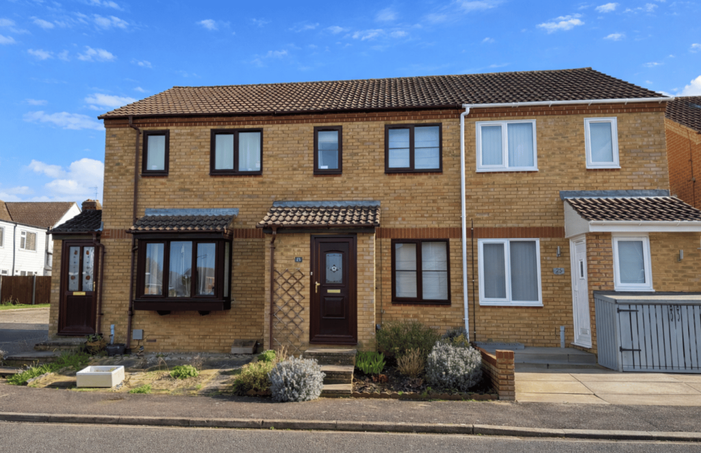 Main image of property: Mulberry Close, Stotfold, Hitchin, SG5