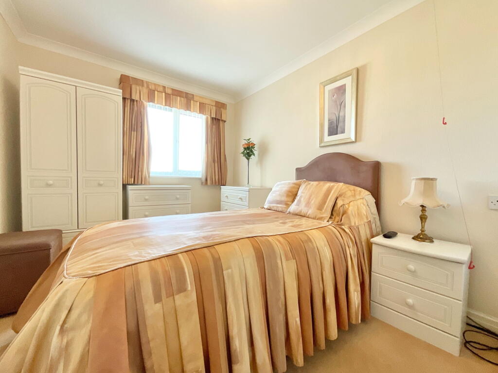 Cambridge Road, Churchtown, Southport - More