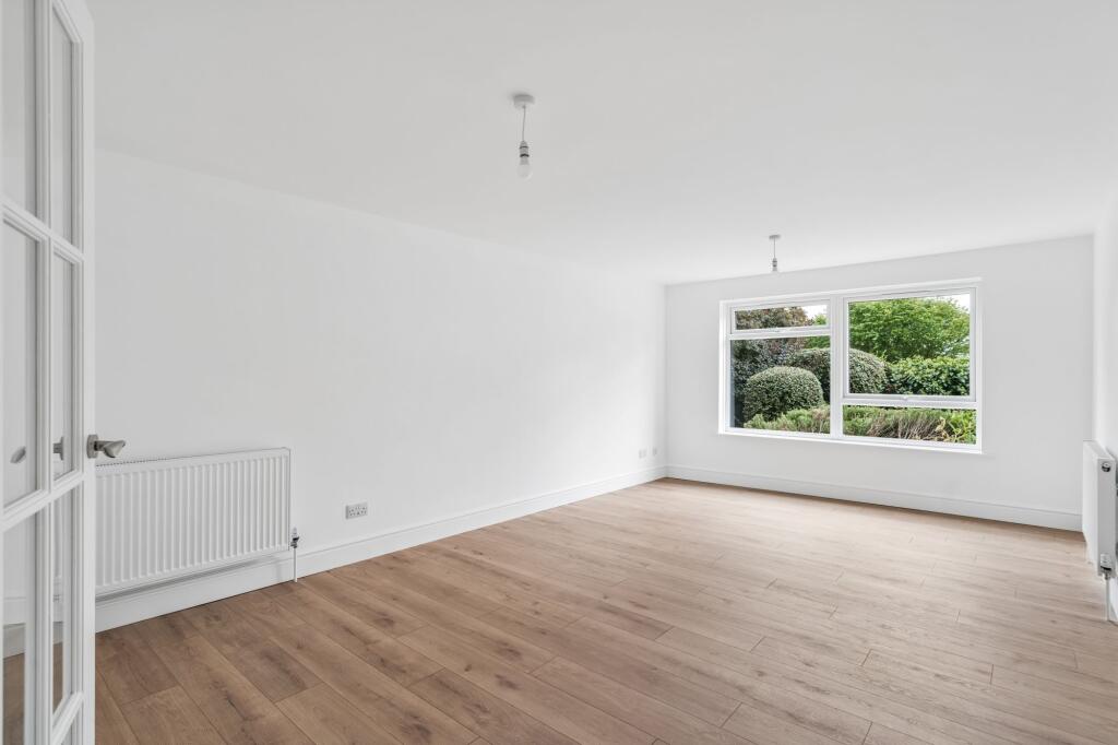 Apartment in Hemel Hempstead, High Wycombe Community Board - View 3