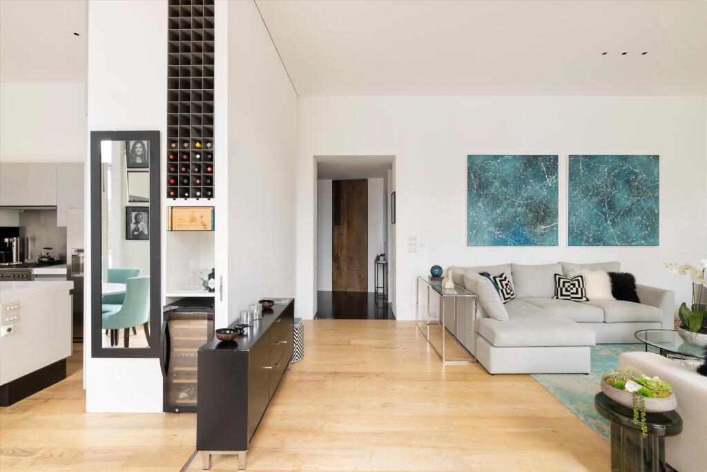 Onslow Gardens, London, SW7 – další