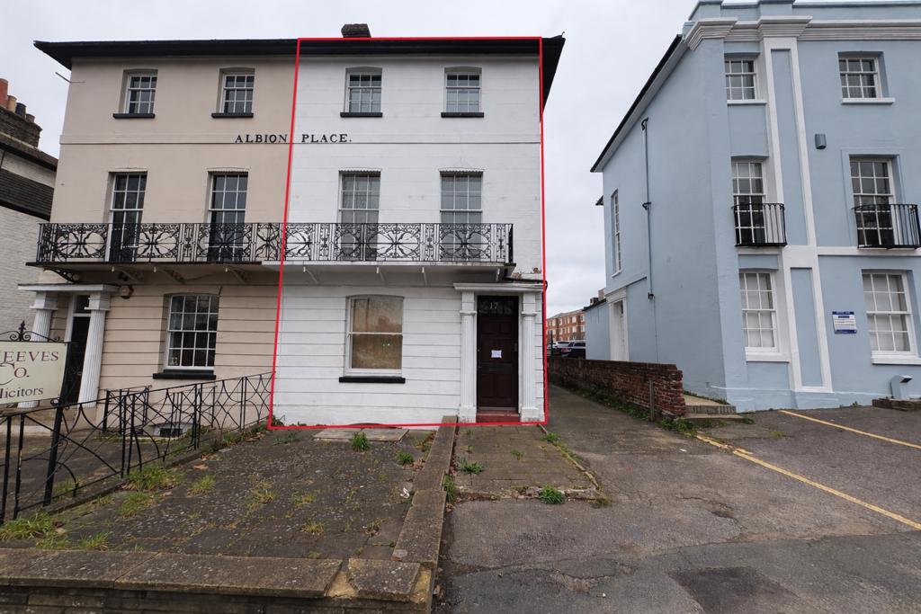 Main image of property: 17 Albion Place, Maidstone, Kent, ME14 5EQ
