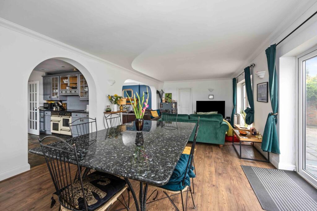 House in Brighton, Withdean - More