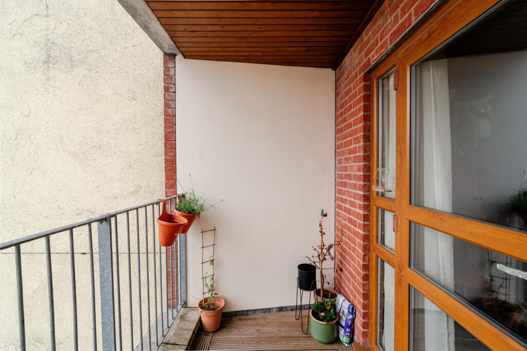 Kings Court, Merrywood Road, Southville, Bristol - View 6