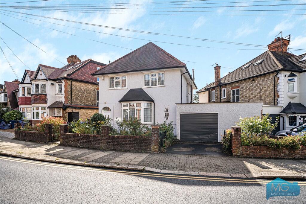 Main image of property: East End Road, London, N2