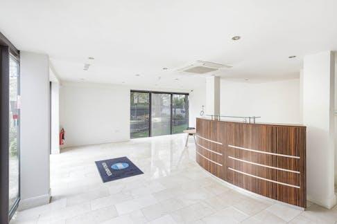 a14b1ea822e6acd38e34dc5ff4c0afa7-fre-ground-floor-22-abbey-road-4.jpg