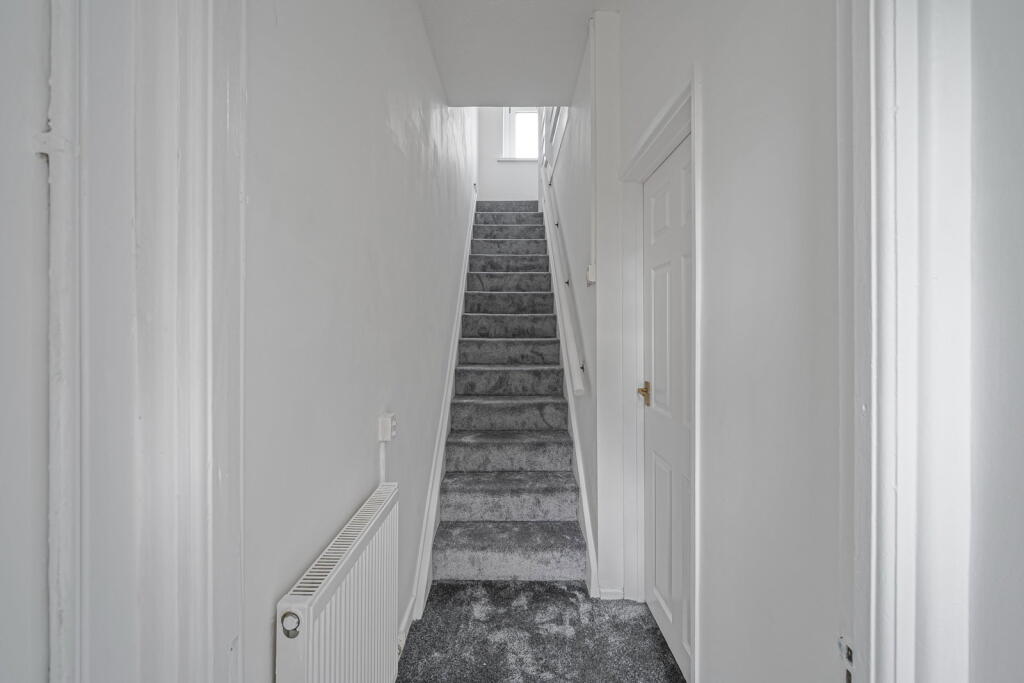House in Cardiff, Gelligaer - View 3