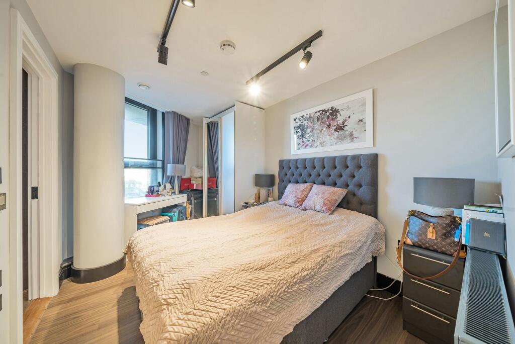 Apartment in London - View 4