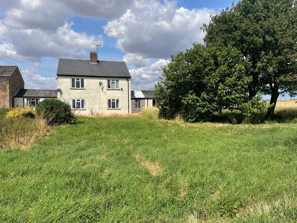 Main image of property: 7 & 8 North Fen, Morton