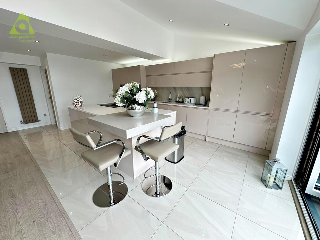 Firs Road, Over Hulton, BL5 1EZ photo 5