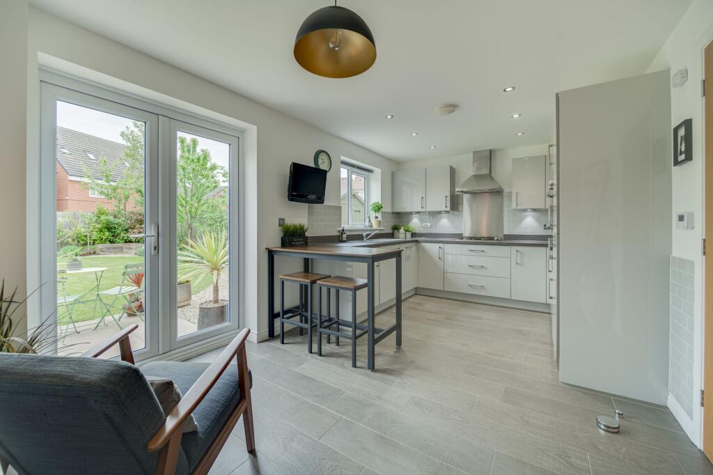 House in Sandbach, Albion Lock, Moston - View 3