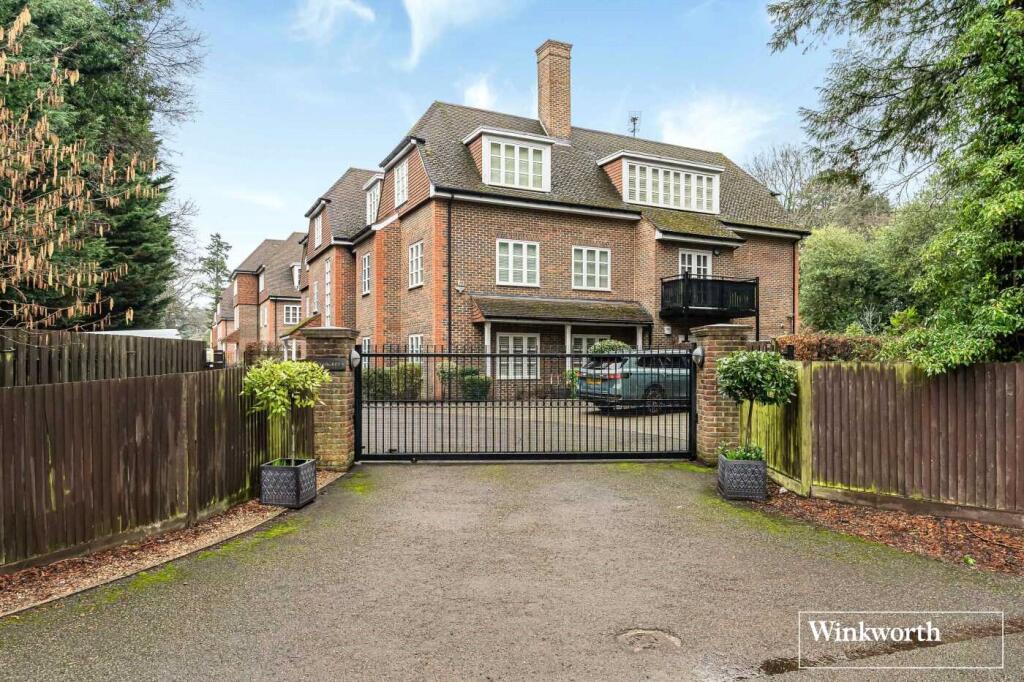 Main image of property: London Road, Sunningdale, Ascot, Berkshire, SL5