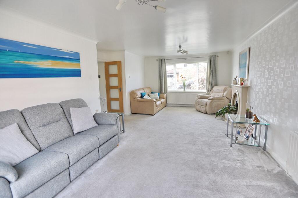 Broadstone Close, Prestwich, M25 photo 4