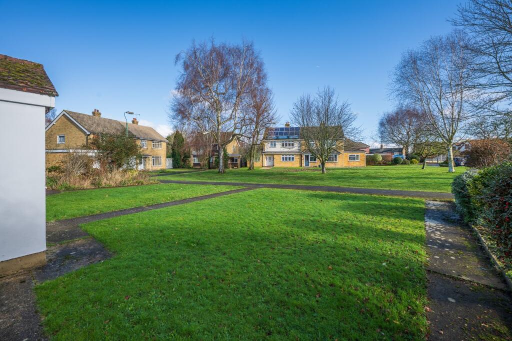 House in Swanley, Crockenhill - View 2