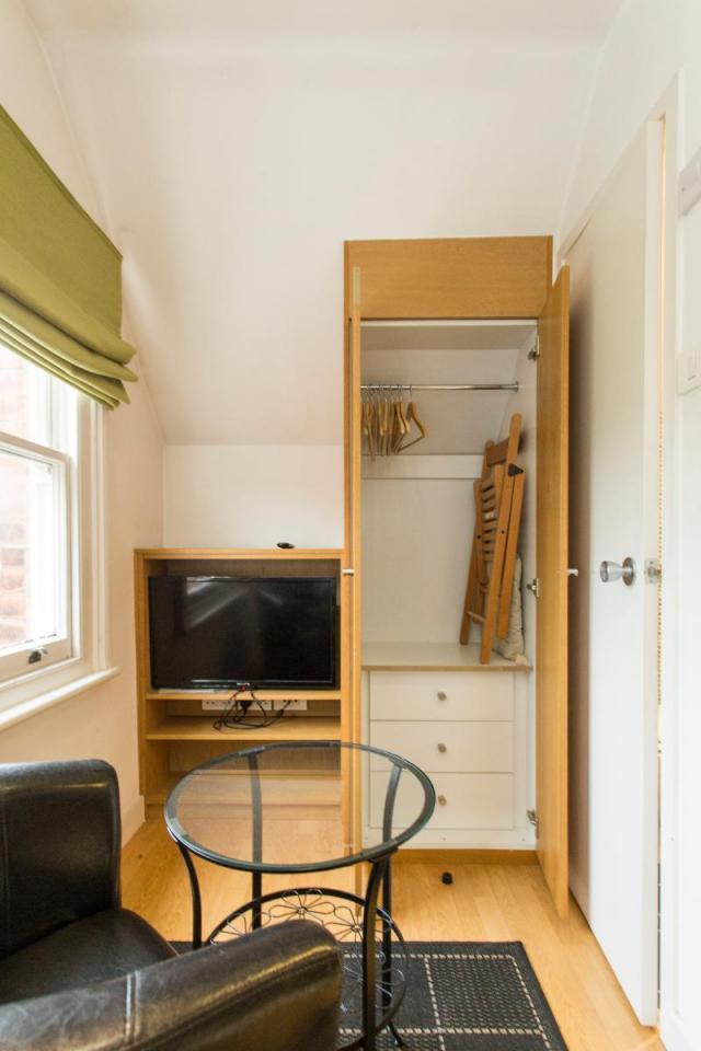 Studio flat for rent